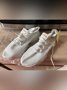 FME Women's All-White Knit Lace-Up Sneakers